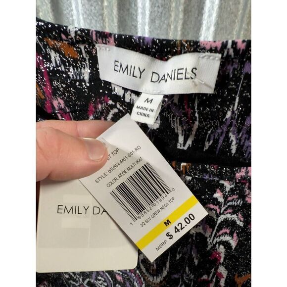 NWT Emily Daniels Women's Multicolor Paisley Sparkle Top Blouse Size Medium - Picture 3 of 6